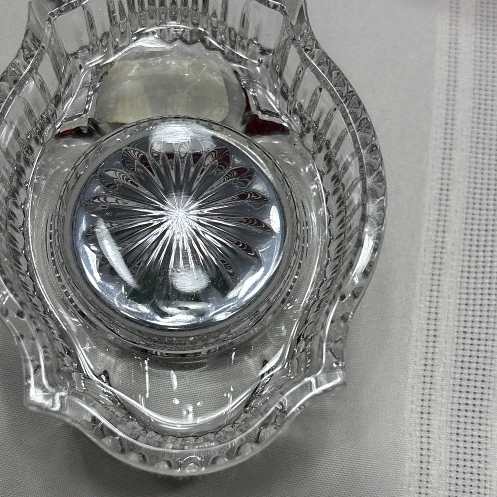 Waterford Crystal Music Box Songs of Christmas 1st Edition SILENT NIGHT 1996 New
